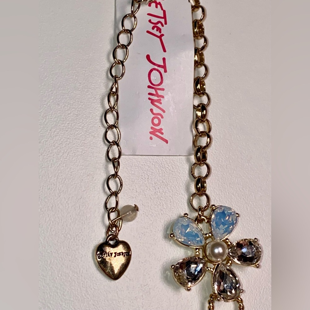 Betsey Johnson Flower Drama Bib Necklace - Picture 6 of 7